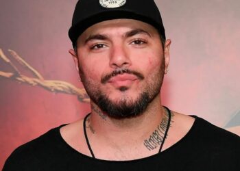 Рэпер Птаха оправдался за воспитание дочери: не бил, а «просто дал ей по губам»