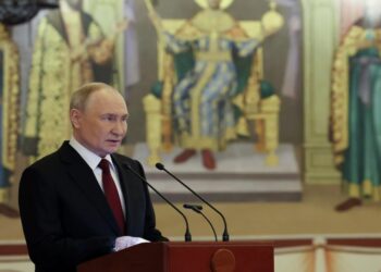 Западные журналисты нашли «два разных воплощения личности» Владимира Путина