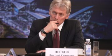 Песков: Россия не в курсе принятия Украиной мирного плана США