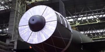 В России спустили на воду самую загадочную подлодку