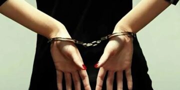 В России поймали устраивавшую драки и грабежи 15-летнюю атаманшу подростковой банды