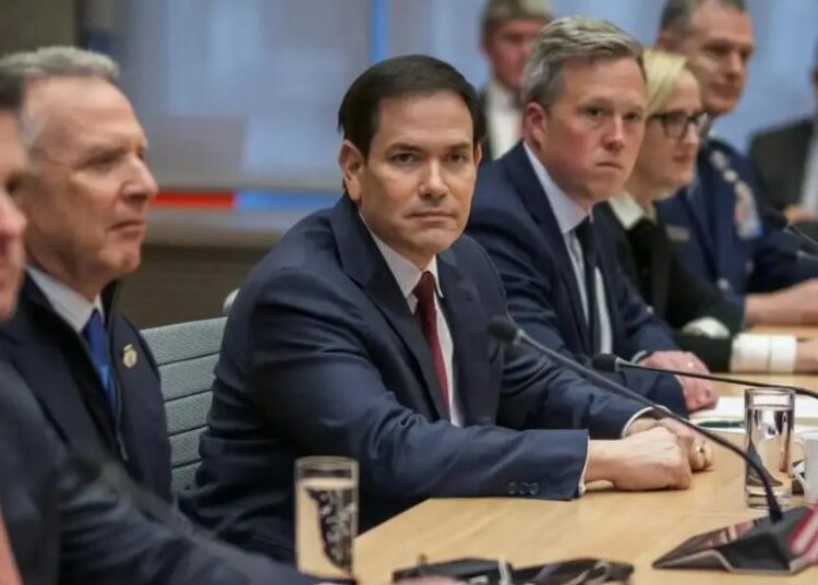 США пригрозили не помогать Украине при отказе от плана Трампа