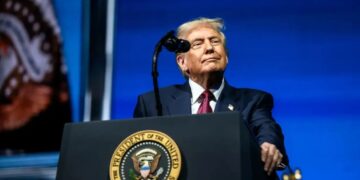 Трамп разрешил Венгрии покупать российскую нефть