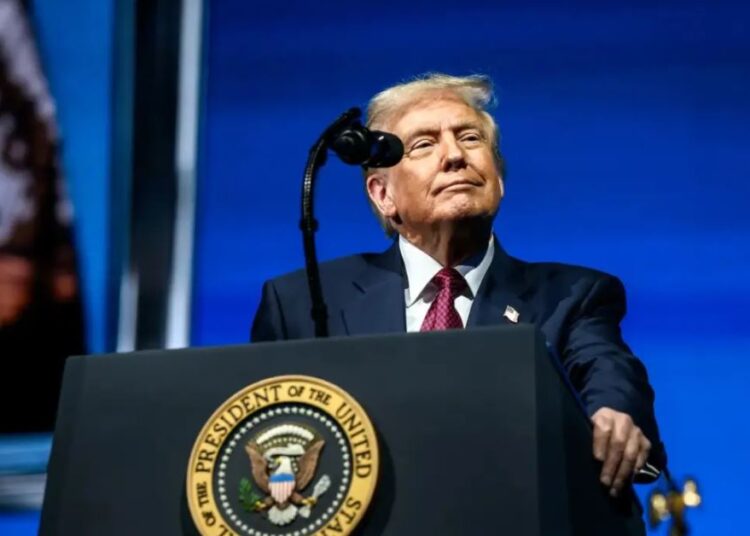 Трамп разрешил Венгрии покупать российскую нефть