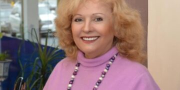 «Звенит январская вьюга» в изгнании: за что в России отменили певицу Нину Бродскую