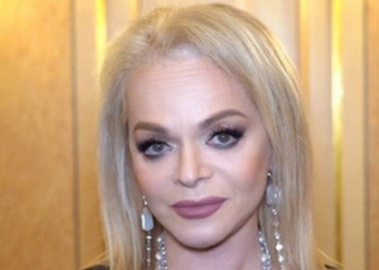 Долина может потерять еще две квартиры на 95 млн рублей за границей