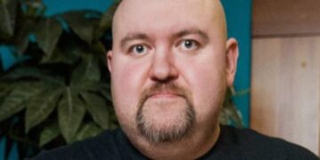 После инсульта умер 45-летний актер «Реальных пацанов» Дмитрий Красильников