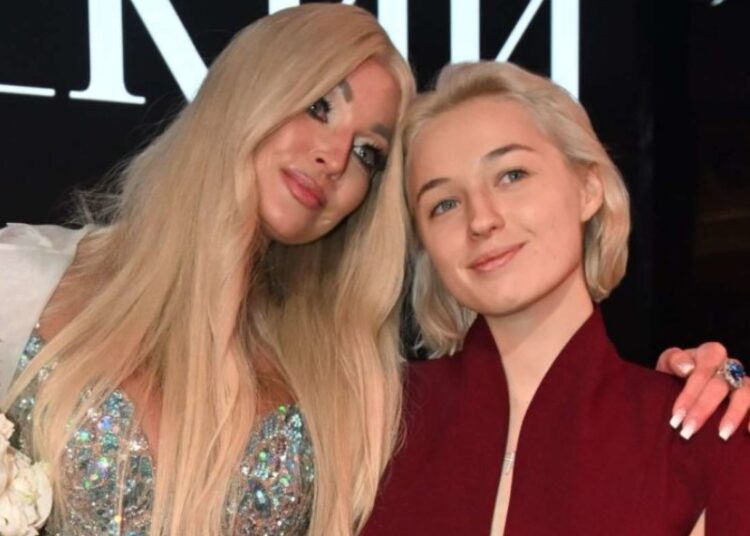 «Накаркала беду»: пророчество Волочковой о браке дочери начало сбываться