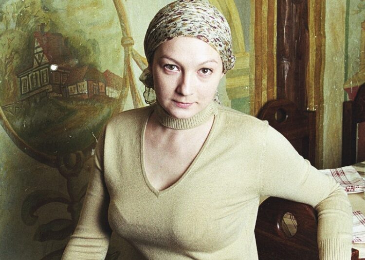 «Загадка и панк»: ушла из жизни четвертая жена Ефремова — актриса Ксения Качалина