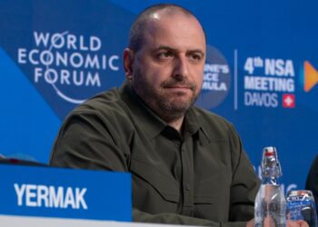 «Миссия спасения»: раскрыта цель срочной поездки посланника Зеленского в США