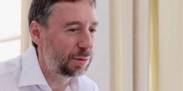 Владислав Бакальчук не стал судится с Татьяной Ким из-за опеки над детьми