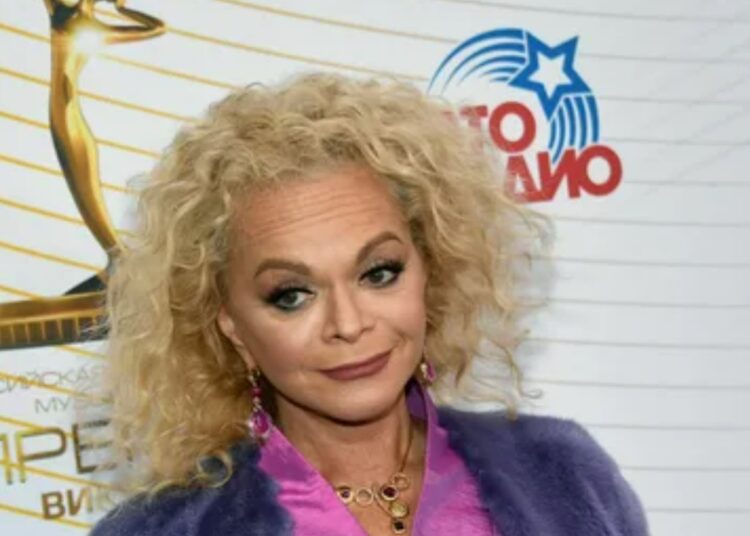 СМИ узнали, что Долиной скоро будет негде жить в Москве