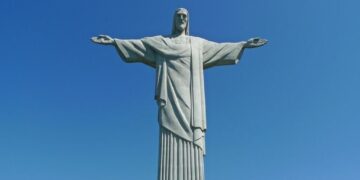 «Возвращайся!»: священник пережил клиническую смерть и рассказал о 105 минутах разговора с Иисусом Христом