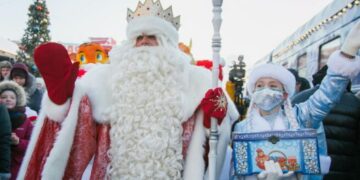 «Зачем вы это делаете?» Что больше всего шокирует иностранцев в русском Новом годе