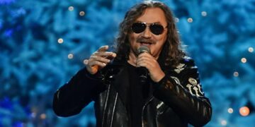 Выход Игоря Николаева с супругой в свет вызвал редкостный хейт