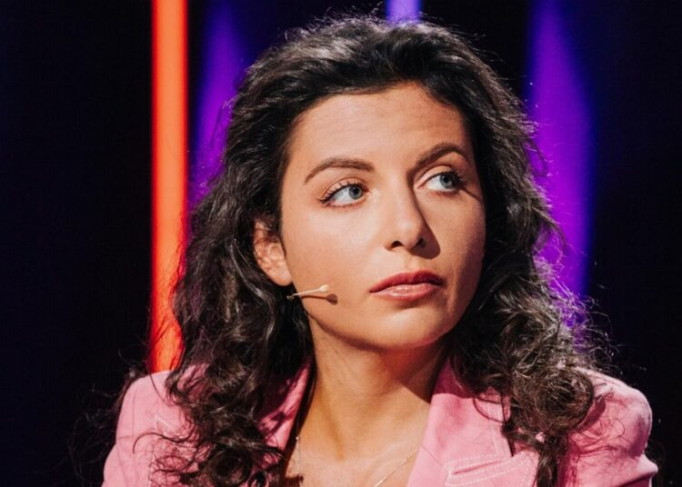 Овдовевшая и страдающая от рака Симоньян рассказала о реанимации своих детей