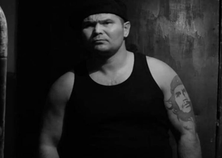 На 54-м году жизни умер актер из «Улиц разбитых фонарей» Вадим Смирнов