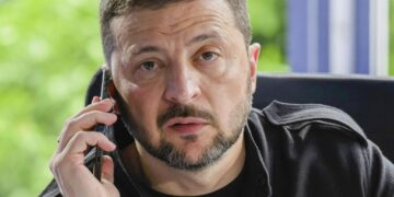 Несогласный идти на компромиссы Зеленский всю ответственность возложил на Вашингтон