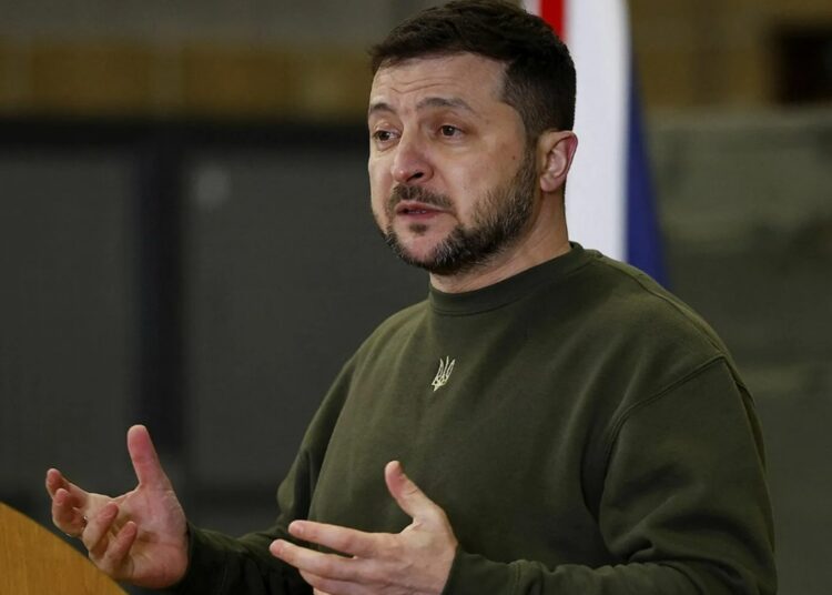 На Украине и в России узнали, сколько зарабатывает Владимир Зеленский