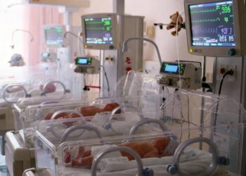 Врожденная пневмония и недоношенность: названы причины смерти младенцев в Новокузнецке