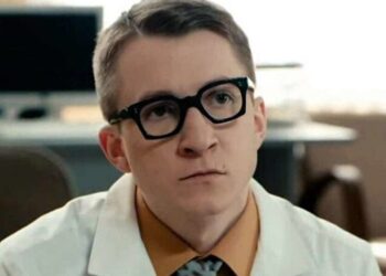 Экономил на еде, был таксистом: звезда «Интернов» Шаракоис рассказал о жизни в Великобритании