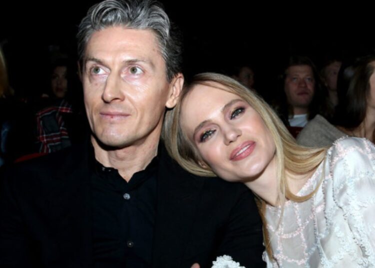 Муж Глюкозы оказался в миллионных долгах, пока она сама борется с личным кризисом