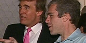 В опубликованных материалах по делу Эпштейна появился серьезный компромат на Трампа