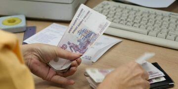 Какие выплаты в России проиндексируют с 1 февраля