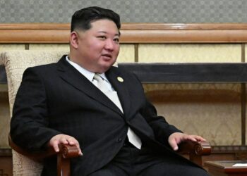 Ким Чен Ын посмотрел на купающихся в бане кореянок