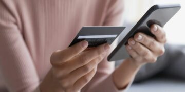 Эксперты по кибербезопасности назвали имена и знаки зодиака россиян, которым чаще всего звонят мошенники