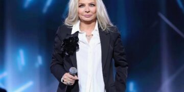 Как живет 60-летняя Татьяна Овсиенко: фанаты уверены, что у певицы новый роман