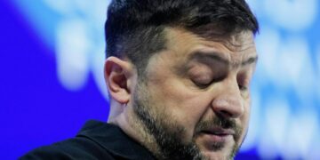 В Европе сочли, что Зеленский впал в настоящее безумие