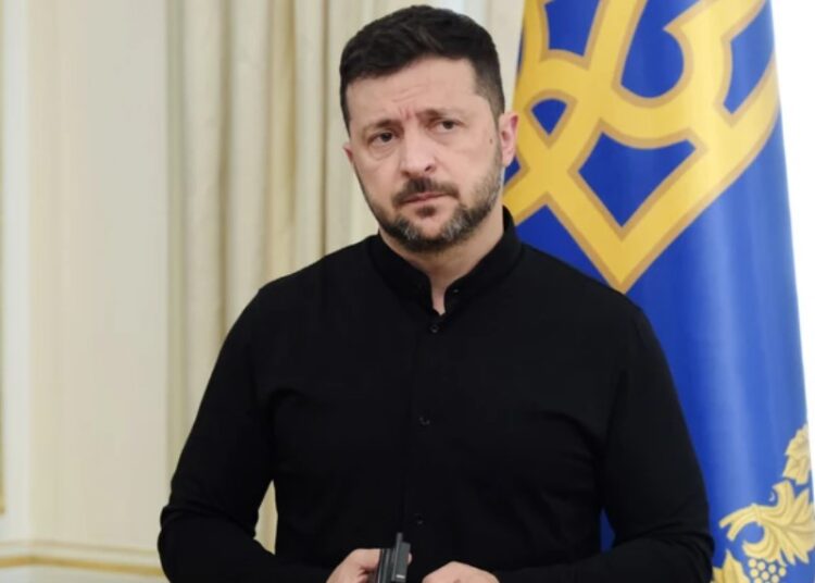 Итоги Мюнхена: Зеленский готов к выборам, но требует паузы в огне и 30 лет защиты