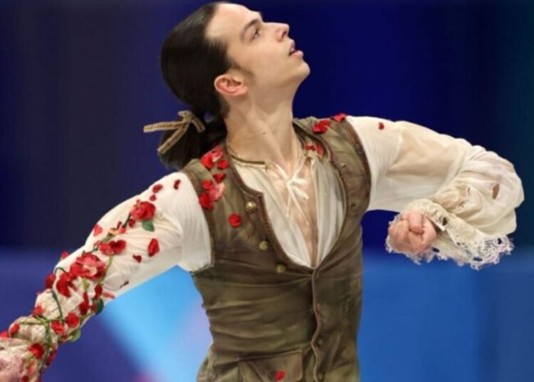 Без медали, но в Vogue: образ российского фигуриста Гуменника покорил итальянскую публику и критиков