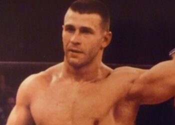 Бывший боец UFC из Ленинграда хранил тайны Эпштейна многие годы за миллионы долларов