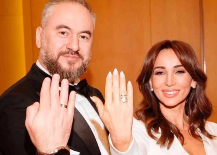 «Одна дружная семья»: Златопольский объяснил, зачем позвал бывшую на свадьбу с Чеховой