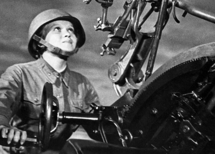 Умерла исполнительница роли Риты Осяниной из «А зори здесь тихие…»