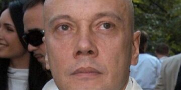 Умер Владимир Комаров: актер легендарного «Маски-шоу» скончался в Одессе