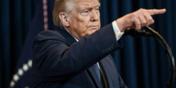 «Почти договорились»: Трамп заявил о прогрессе в переговорах с Ираном, но Тегеран все отрицает