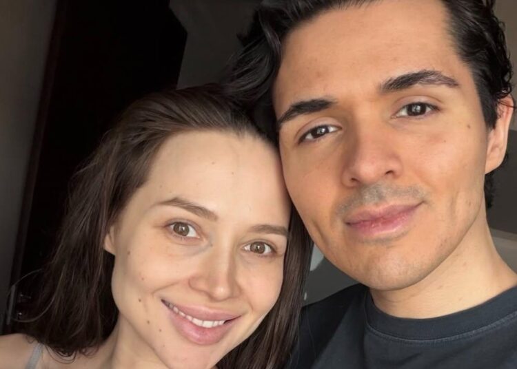 Возлюбленный Лерчек признался, что блогерша полностью ослепла на один глаз