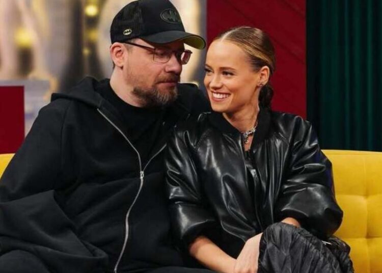 «Язык мой — враг мой»: Ковальчук впервые высказалась о беременности после заявления Дорохова