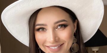 Опубликовано видео с больной раком Лерчек и сыном после выписки из роддома