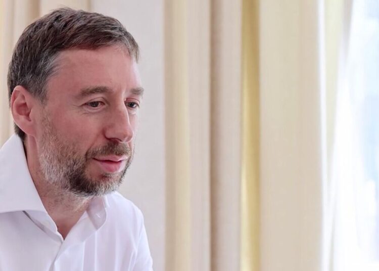 Удар для Ким: Бакальчук написал донос в ФАС на Wildberries