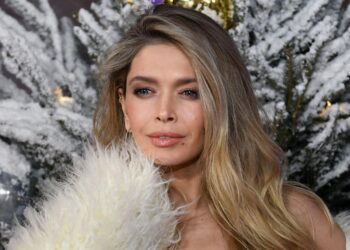 Разведенка Вера Брежнева похвасталась помолвочным кольцом. Фото