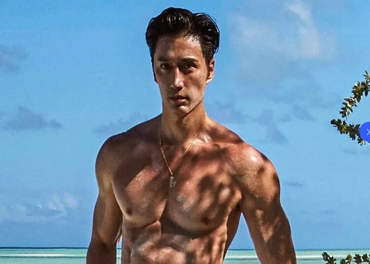 Мир в удивлении и восхищении от фотографий самого красивого деда на планете