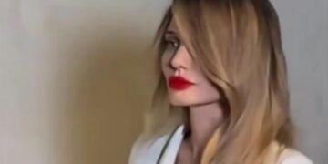 Поклонники уверены, что Анджелина Джоли попала к очень плохому пластическому хирургу