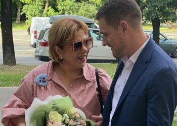 Марина Федункив откровенно рассказала об опухолях и процедуре ЭКО