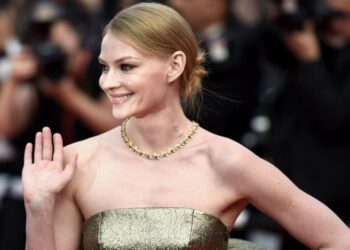 Со Светланой Ходченковой случился обидный конфуз на красной ковровой дорожке