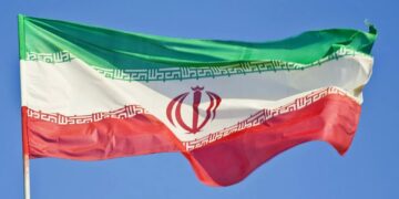 Какие продукты могут исчезнуть в России из-за военного положения в Иране?