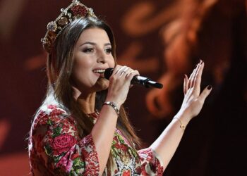 Хотела расцарапать лицо: певица Жасмин рассказала о страшном оскорблении со стороны Киркорова